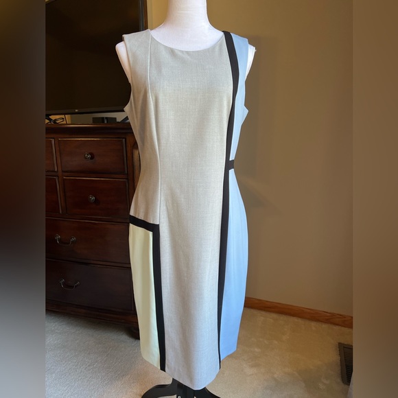 Calvin Klein Dresses & Skirts - Calvin Klein Geometric Sheath Dress